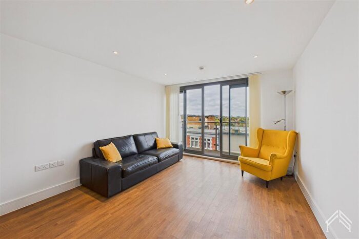 2 Bedroom Flat To Rent In High Road, Wembley, HA9