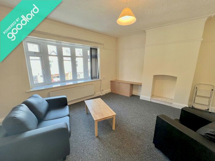 2 Bedroom Flat To Rent In Church Road, Cheadle, SK8