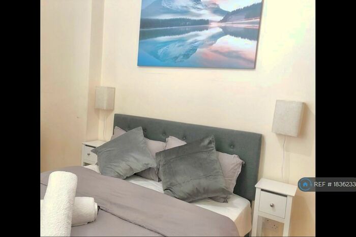 1 Bedroom Flat To Rent In Bristol City Centre, Bristol, BS1