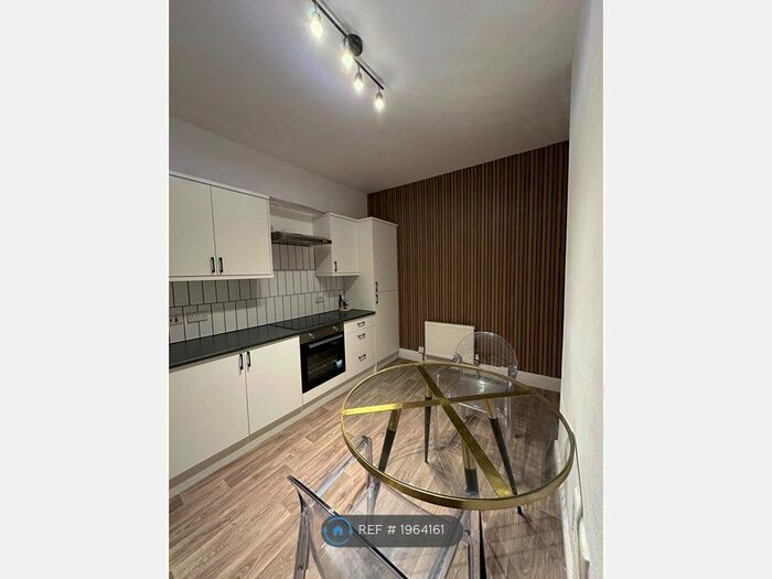 1 Bedroom Flat To Rent In Macklin Street, Derby, DE1