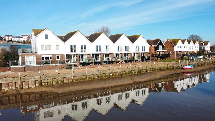 1 Bedroom Flat For Sale In Rock Channel Quay, Rye, TN31