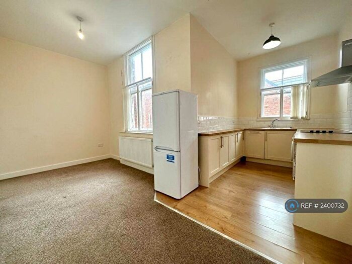2 Bedroom Flat To Rent In Scarisbrick Avenue, Southport, PR8