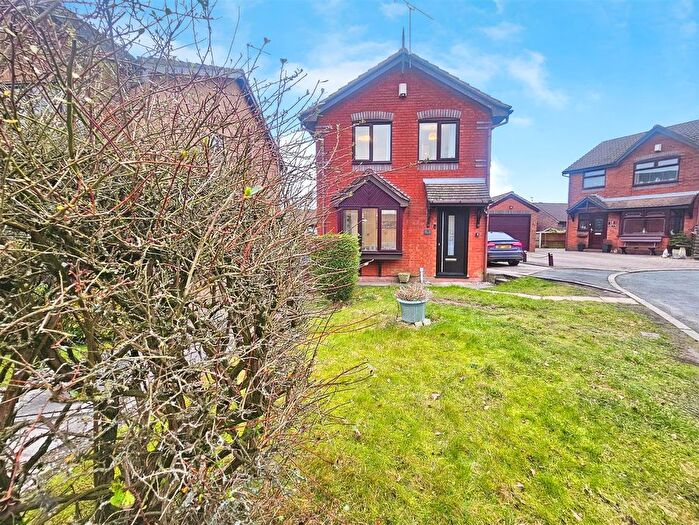 3 Bedroom Detached House For Sale In Wren Close, Biddulph, Stoke-On-Trent, ST8