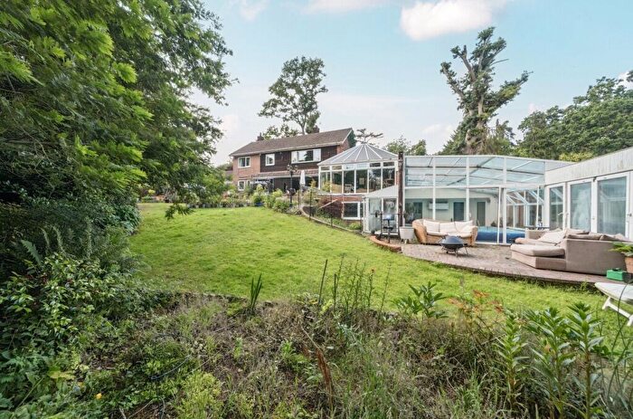 5 Bedroom Detached House For Sale In Bassett Wood Drive, Bassett, Southampton, Hampshire, SO16