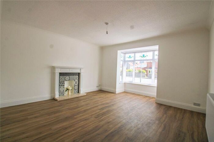1 Bedroom Bungalow To Rent In Duckmoor Road, Ashton, Bristol, BS3