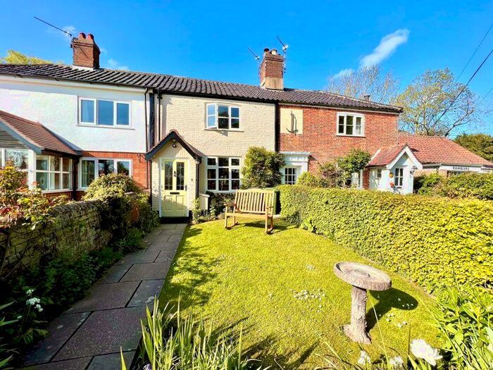 3 Bedroom House For Sale In The Staithe, Thurne, NR29