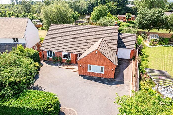 3 Bedroom Bungalow For Sale In Brownhill Crescent, Rothley, LE7