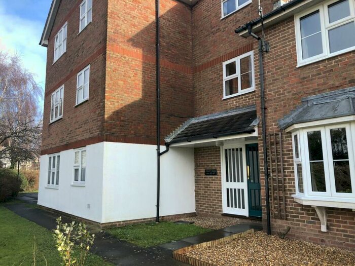 1 Bedroom Flat To Rent In Court Road, Lewes, BN7