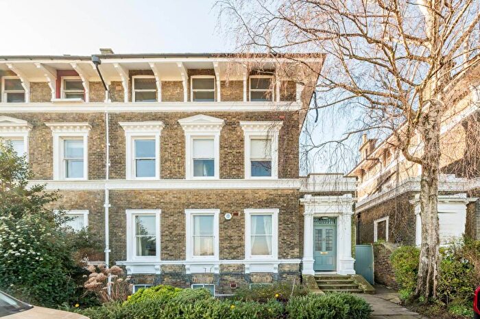 2 Bedroom Flat For Sale In Talbot Place, Blackheath, London, SE3
