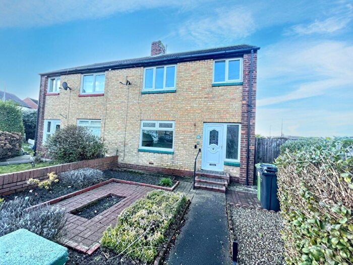 3 Bedroom Semi Detached House For Sale In Kipling Avenue, West Boldon, Boldon Colliery, Tyne And Wear, NE35