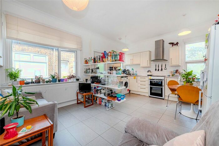 2 Bedroom Maisonette To Rent In Eynham Road, London, W12