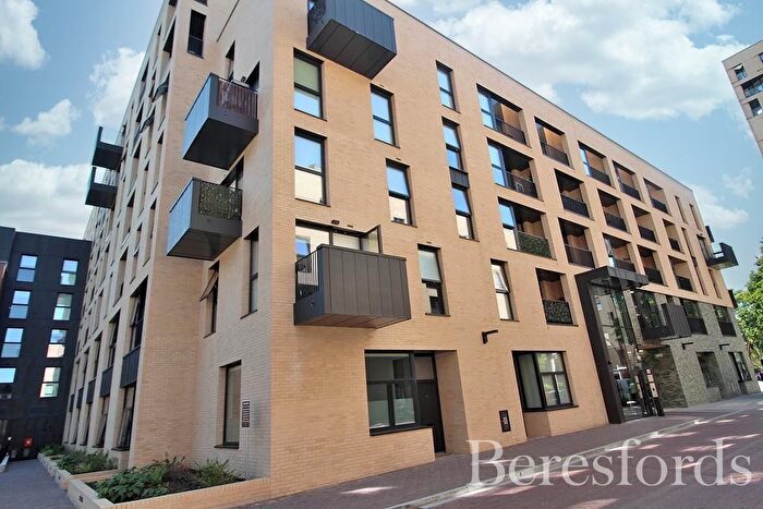1 Bedroom Flat For Sale In Burgess Springs, Chelmsford, CM1