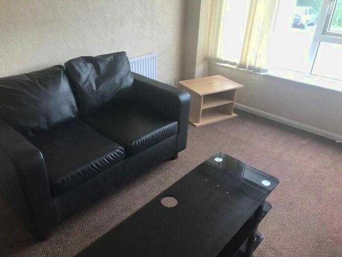 5 Bedroom Terraced House To Rent In Sullivan Close, Colchester, Essex, CO4