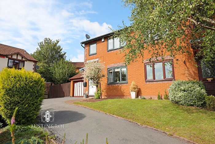 3 Bedroom Semi-Detached House For Sale In Kingsland Close, Aston Lodge, Stone, Staffordshire, ST15