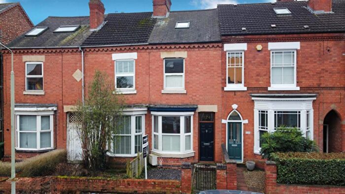 3 Bedroom Town House For Sale In Herrick Road, Loughborough, LE11