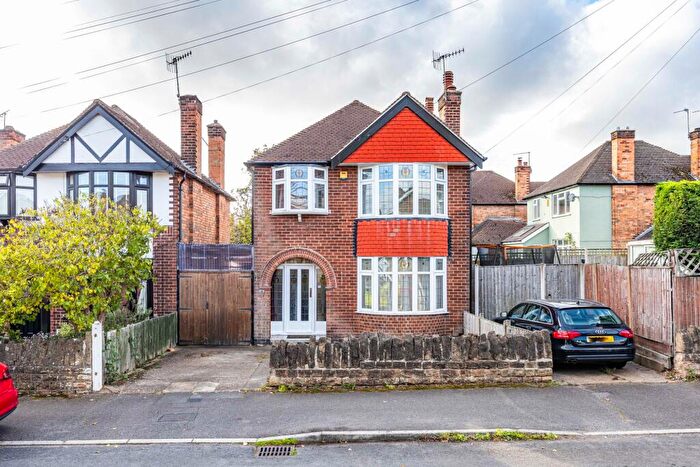 3 Bedroom Detached House To Rent In Kingswood Road, Nottingham, NG8