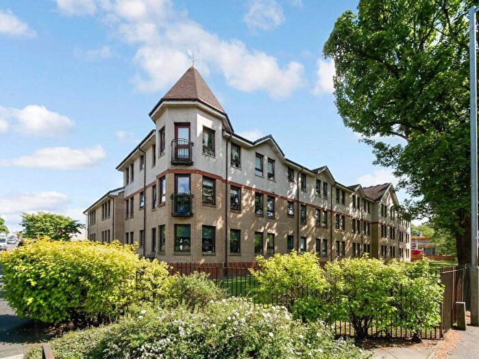2 Bedroom Flat For Sale In Woodlands Court, Woodlands Road, Thornliebank, Glasgow, G46