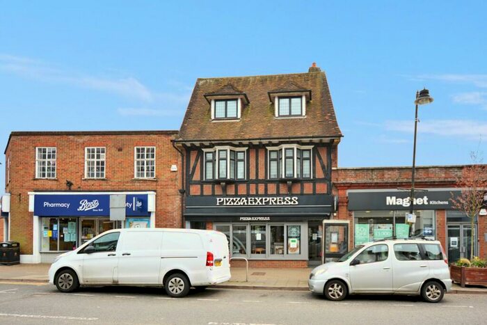 2 Bedroom Apartment To Rent In Amersham, HP6