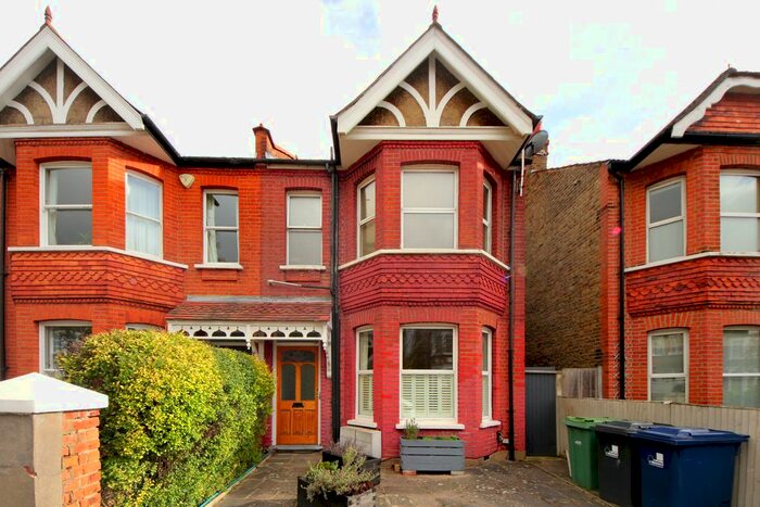 2 Bedroom Flat To Rent In Coldershaw Road, London, W13