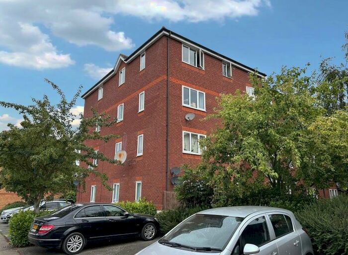 Houses for sale & to rent in SE18 5EU, Rideout Street, Woolwich