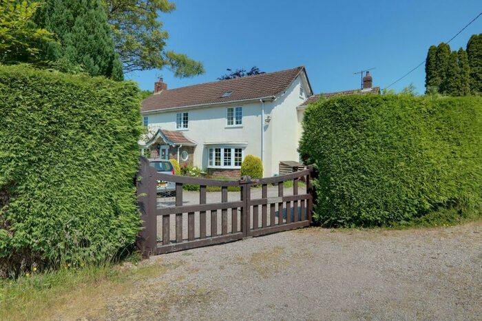 4 Bedroom Detached House For Sale In Pine Tree Way, Viney Hill, Lydney, Gloucestershire., GL15