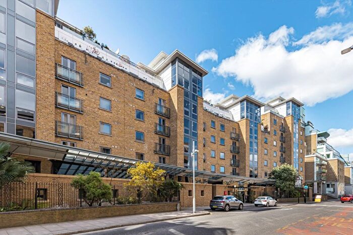 2 Bedroom Flat For Sale In Wapping High Street, Wapping, E1W