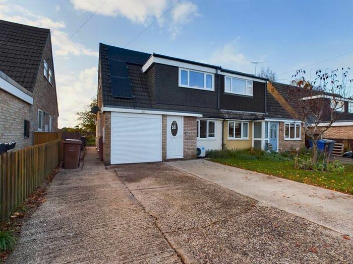 3 Bedroom Semi-Detached House For Sale In Fordhams Close, Stanton, Bury St. Edmunds, IP31
