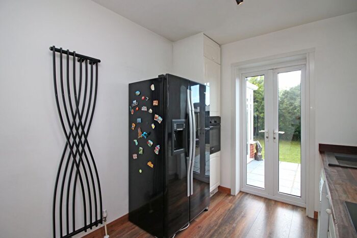 3 Bedroom Semi-detached House For Sale In Anchorsholme Lane East, Thornton-Cleveleys, FY5