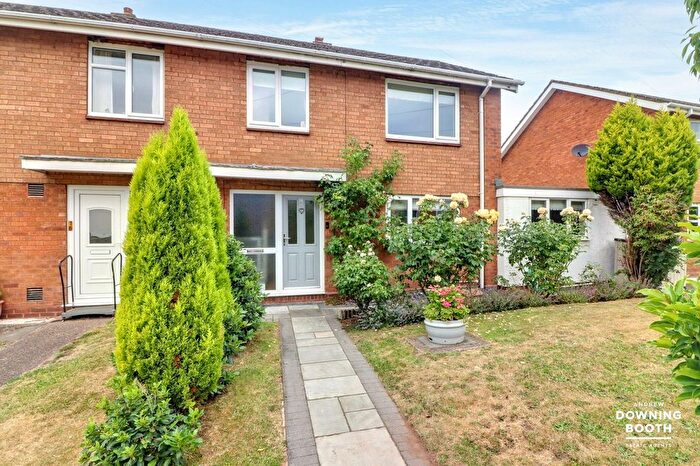 3 Bedroom Semi-Detached House For Sale In Stockings Lane, Longdon, WS15