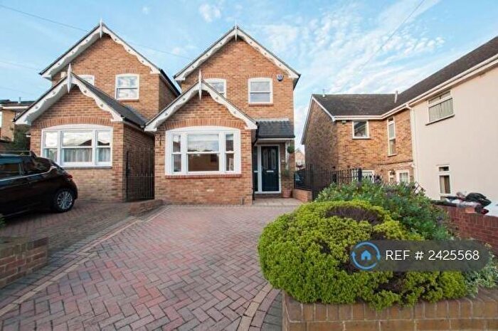 3 Bedroom Detached House To Rent In Princes Road, Buckhurst Hill, IG9