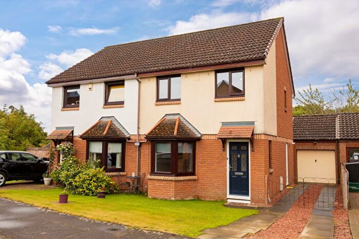 3 Bedroom Semi Detached House For Sale In Gateside Avenue, Haddington, EH41