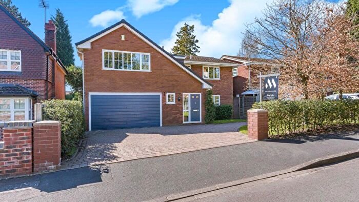 5 Bedroom Detached House For Sale In Highbury Road, Four Oaks, B74