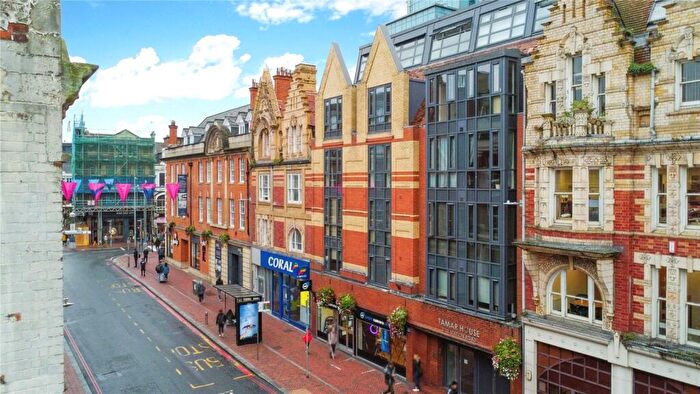 1 Bedroom Apartment To Rent In Station Road, Reading, Berkshire, RG1
