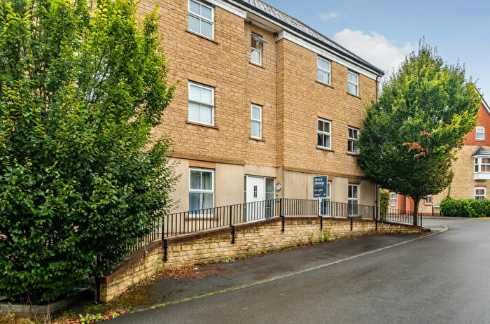 2 Bedroom Apartment For Sale In Russ Avenue, Faringdon, Oxfordshire, SN7