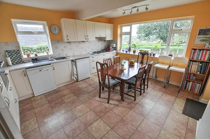 2 Bedroom Bungalow For Sale In Lacy Drive, Wimborne, BH21
