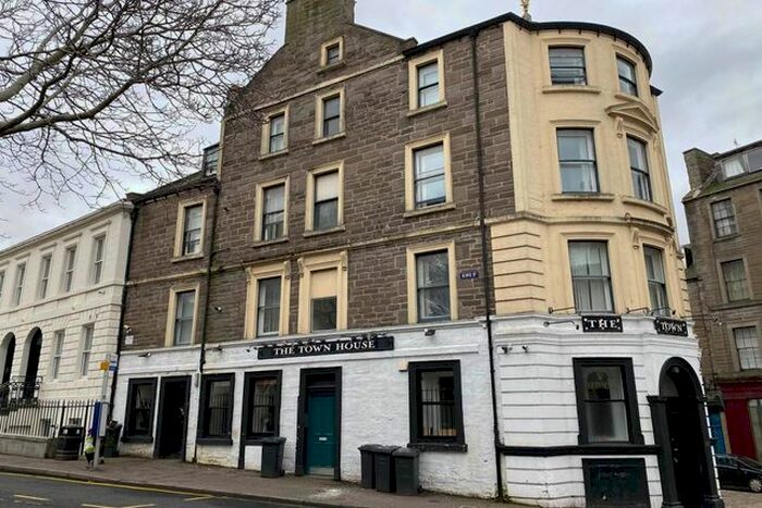 2 Bedroom Flat To Rent In King Street, Dundee, DD1