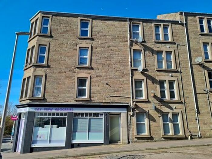2 Bedroom Flat To Rent In South Baffin Street, Dundee, DD4