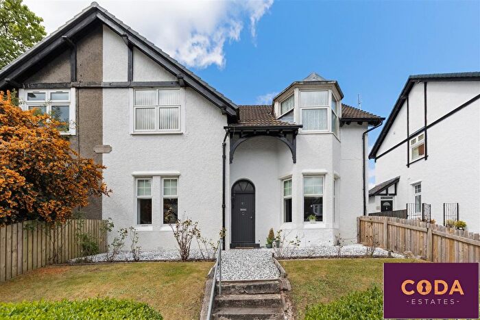 2 Bedroom Flat For Sale In Clober Road, Milngavie, G62