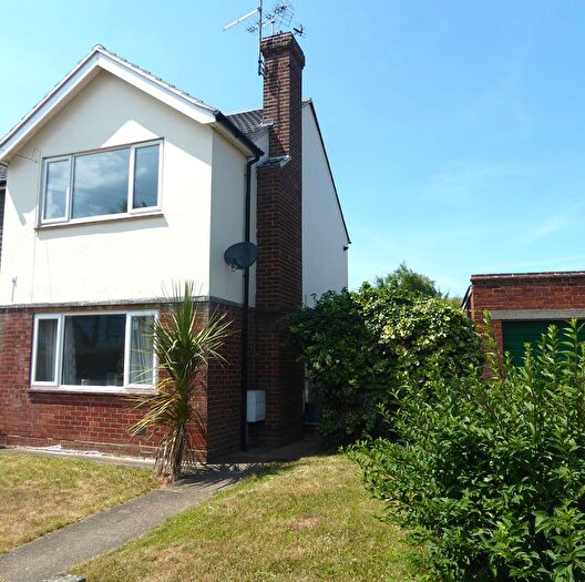 2 Bedroom Flat To Rent In Old Bridge Road, Whitstable, CT5