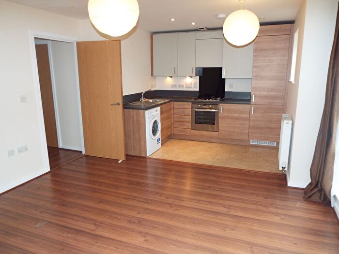 1 Bedroom Flat To Rent In Springhead Parkway, Gravesend, DA11