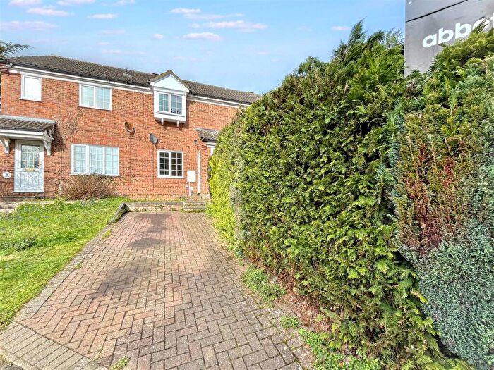 2 Bedroom Terraced House For Sale In Norwich, NR8