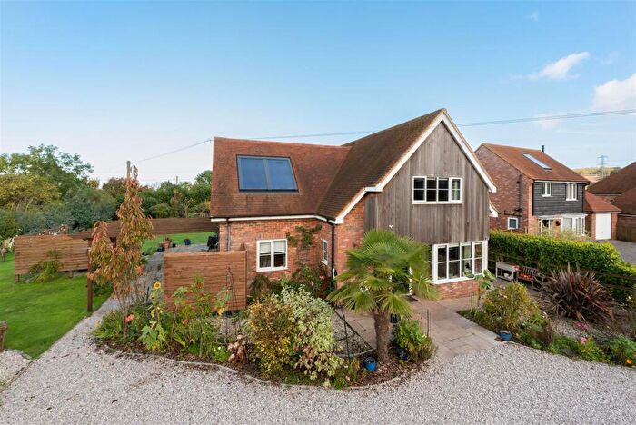 4 Bedroom Detached House For Sale In Dargate Road, Yorkletts, Whitstable, CT5