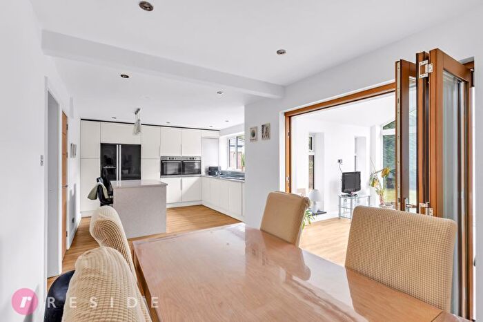 4 Bedroom Detached House For Sale In Tern Close, Bamford, Rochdale, OL11