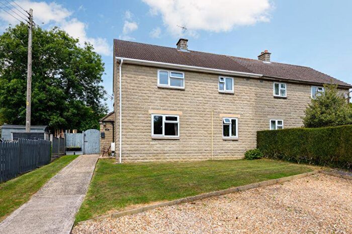 4 Bedroom Semi-Detached House For Sale In Lower Westwood, BA15