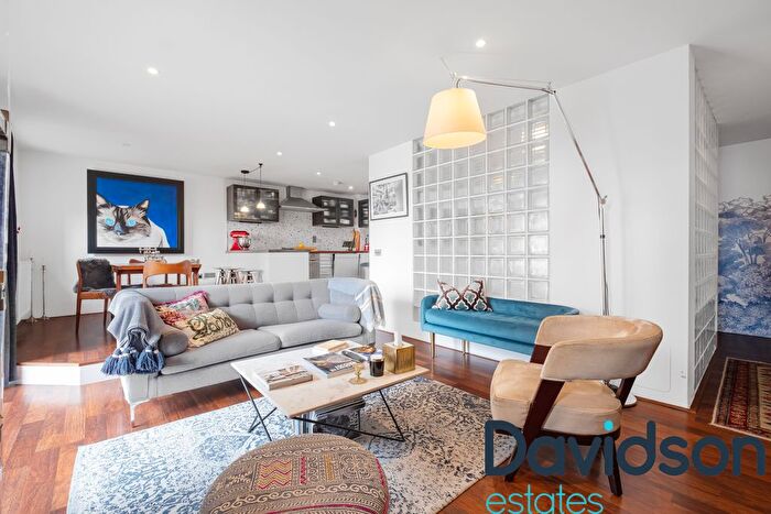 2 Bedroom Flat To Rent In King Edwards Wharf, Sheepcote Street, City Centre, Birmingham, B16