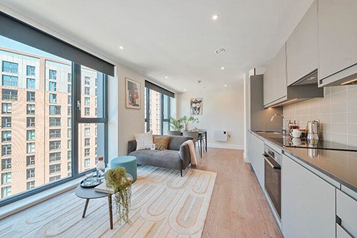 2 Bedroom Apartment To Rent In Uncle Leeds, Whitehall, Leeds, LS12