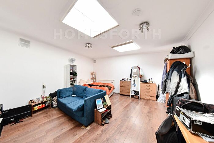 Studio To Rent In Princes Avenue, Muswell Hill, N10