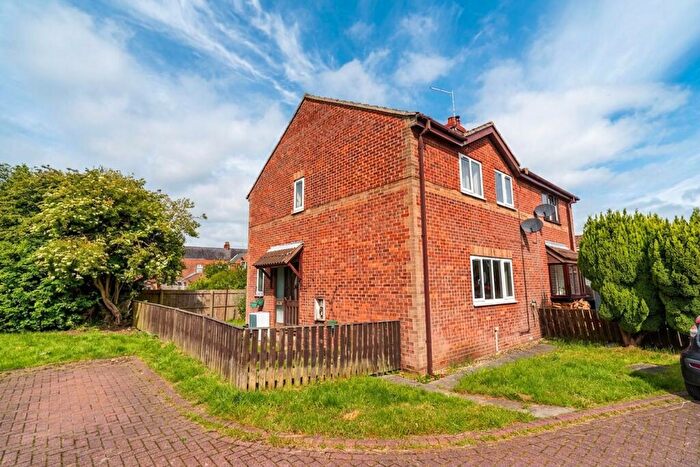 3 Bedroom Semi-Detached House For Sale In Castle Park, Aldbrough, HU11