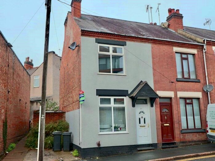 2 Bedroom End Of Terrace House To Rent In Lower Bond Street, Hinckley, Leicestershire, LE10