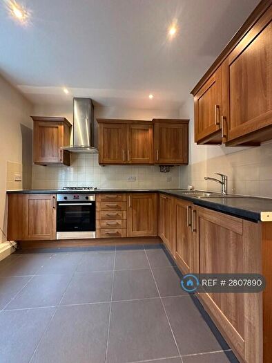 3 Bedroom Flat To Rent In Fortune Green Road, London, NW6